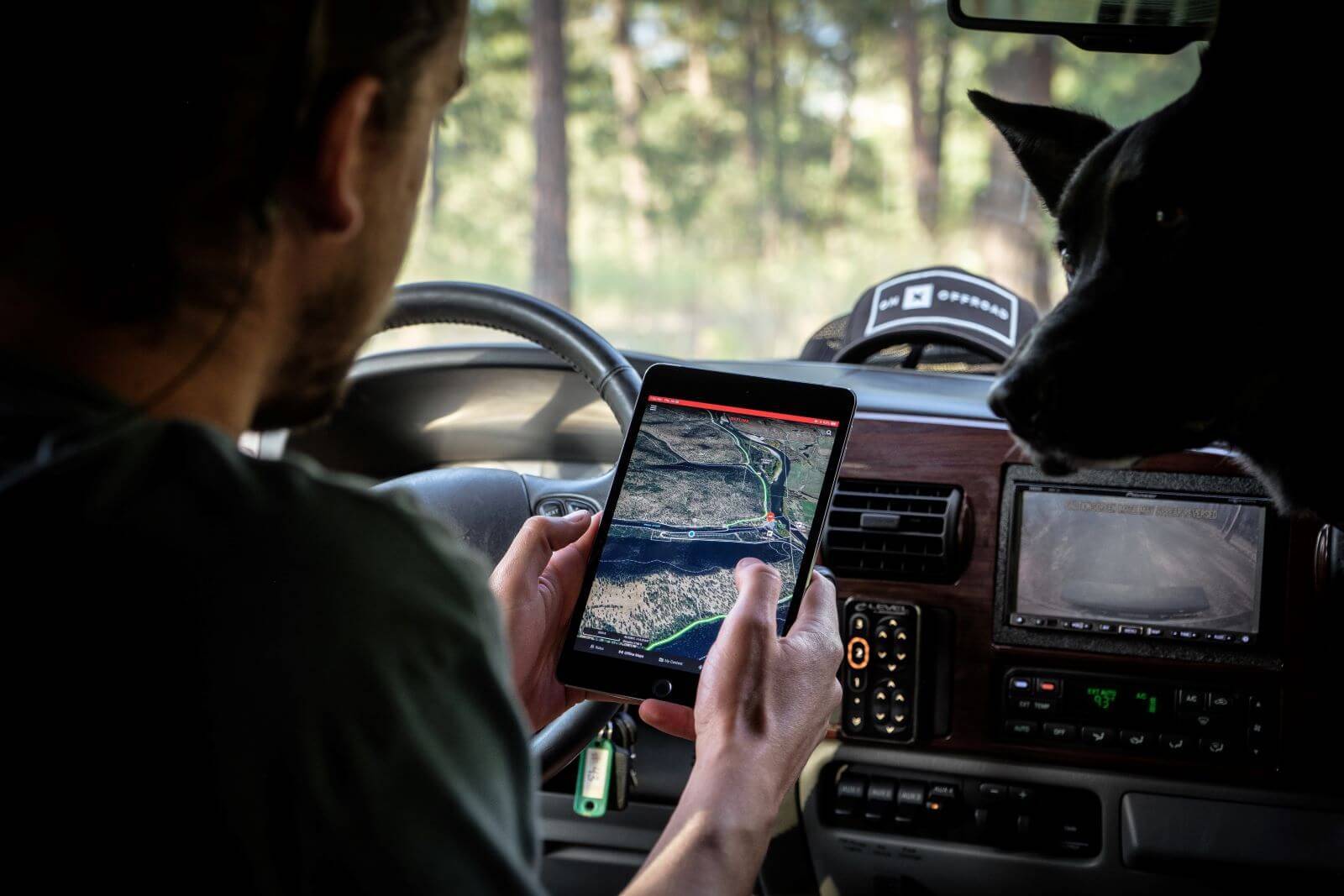 Czy założenie nadajnika GPS jest legalne?